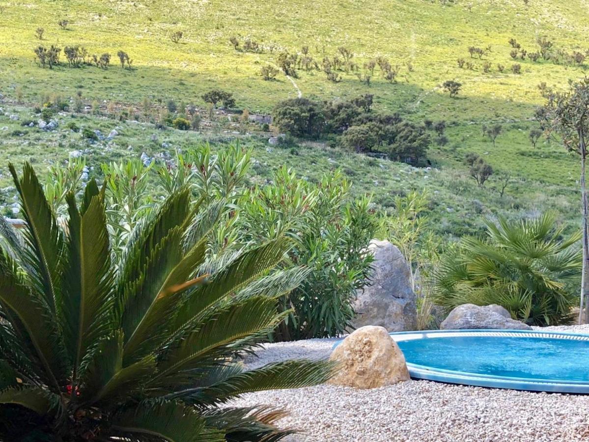 Deluxe Double or Twin Room Spa Bath